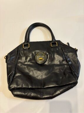 Elliott Lucca Black patent Leather purse with Gold-Tone Hardware